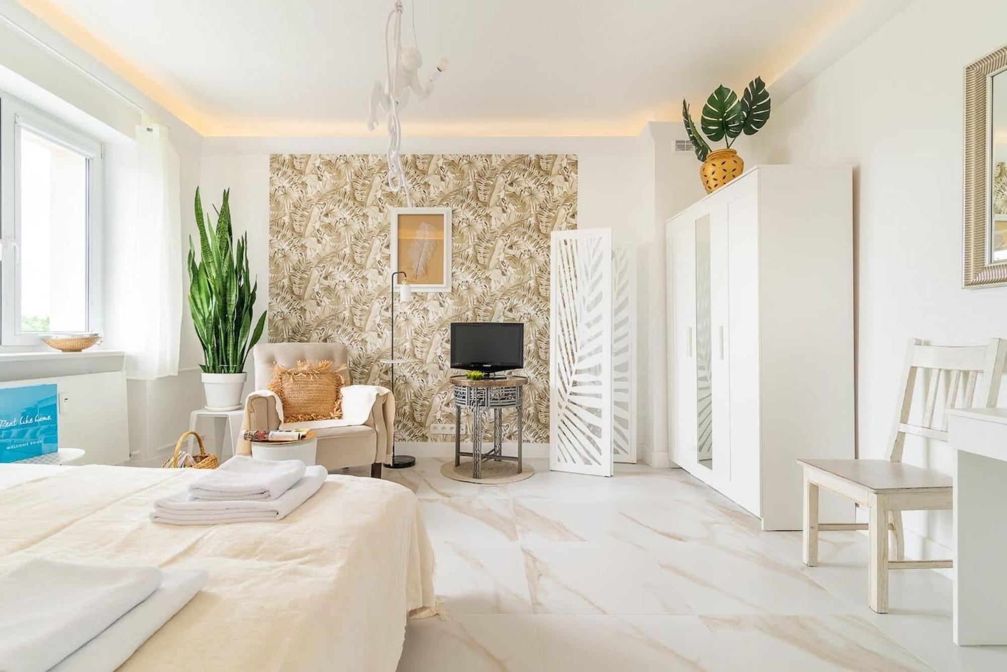Plac Inwalidow 10 - Aesthetic Apartment By Noclegi Renters Варшава Экстерьер фото