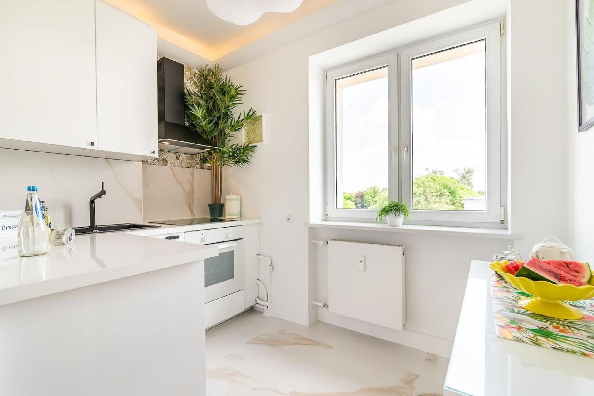 Plac Inwalidow 10 - Aesthetic Apartment By Noclegi Renters Варшава Экстерьер фото
