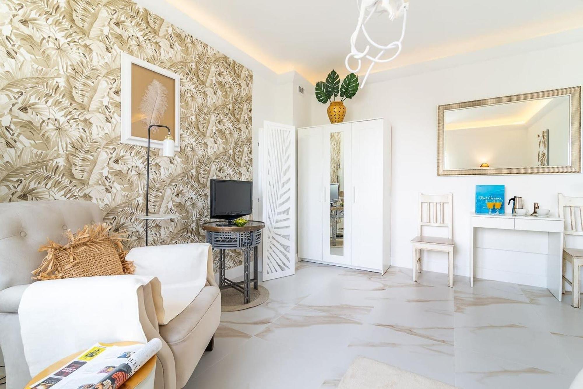 Plac Inwalidow 10 - Aesthetic Apartment By Noclegi Renters Варшава Экстерьер фото